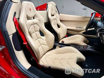 2015 Ferrari 458 Spider Convertible - zdjęcie 32 z 34 - miniatura