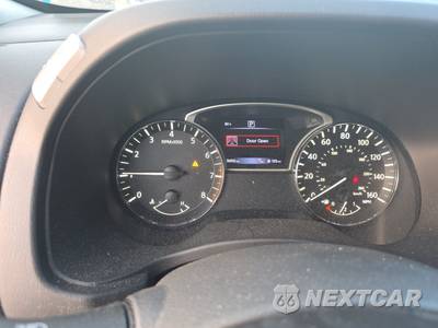 2017 Nissan Pathfinder SL - zdjęcie 12 z 19 - miniatura