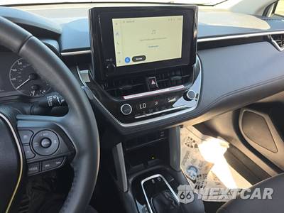 2024 Toyota Corolla Cross LE - zdjęcie 11 z 26 - miniatura