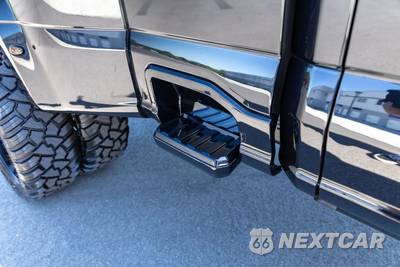 2025 Ford Super Duty F-450 Platinum Crew Cab Long Bed DRW - zdjęcie 42 z 50 - miniatura