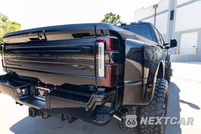 2025 Ford Super Duty F-450 Platinum Crew Cab Long Bed DRW - zdjęcie 44 z 50 - miniatura