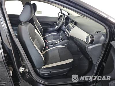 2021 Nissan Versa SV - zdjęcie 8 z 31 - miniatura