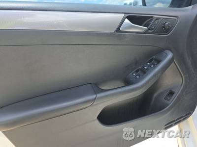 2015 Volkswagen Jetta SE - zdjęcie 9 z 47 - miniatura