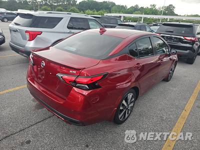 2021 Nissan Versa SR - zdjęcie 4 z 17 - miniatura