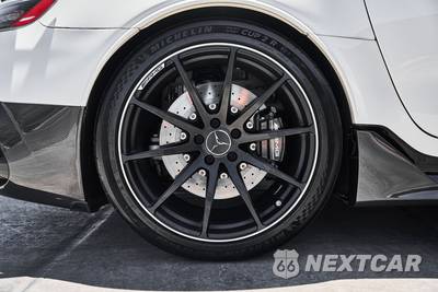 2021 Mercedes-Benz AMG GT Black Series Coupe - zdjęcie 34 z 50 - miniatura