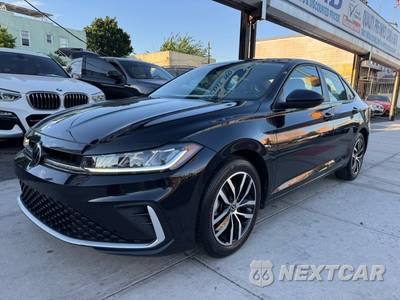 2025 Volkswagen Jetta SE - zdjęcie 2 z 30 - miniatura