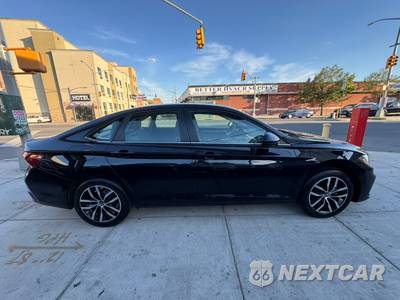 2025 Volkswagen Jetta SE - zdjęcie 5 z 30 - miniatura