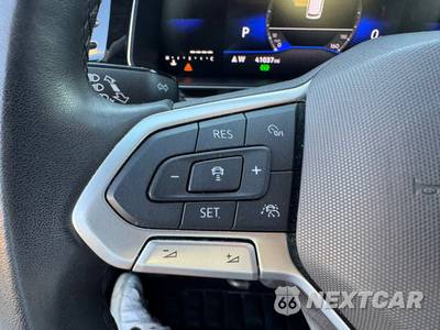 2025 Volkswagen Jetta SE - zdjęcie 22 z 30 - miniatura