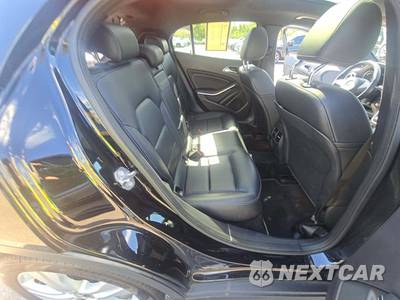 2020 Mercedes-Benz GLA 250 4MATIC - zdjęcie 8 z 16 - miniatura