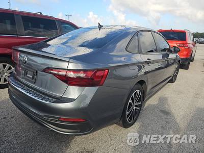 2022 Volkswagen Jetta Sport - zdjęcie 4 z 20 - miniatura