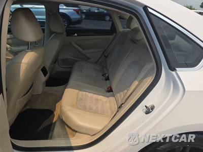 2013 Volkswagen Passat TDI SEL Premium - zdjęcie 13 z 18 - miniatura
