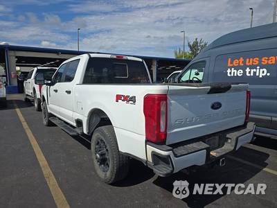 2026 Ford Super Duty F-250 XL Crew Cab Medium Bed - zdjęcie 6 z 24 - miniatura
