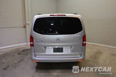 2017 Mercedes-Benz Metris Passenger Van 126.0" WB - zdjęcie 3 z 32 - miniatura