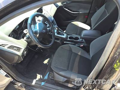 2012 Ford Focus SE Sedan - zdjęcie 13 z 44 - miniatura