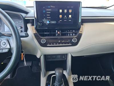 2023 Toyota Corolla Cross L - zdjęcie 11 z 22 - miniatura