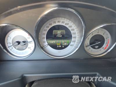 2014 Mercedes-Benz GLK 350 - zdjęcie 12 z 27 - miniatura