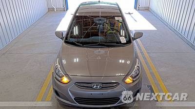 2017 Hyundai Accent SE Hatchback - zdjęcie 2 z 23 - miniatura