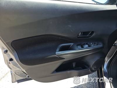 2023 Nissan Kicks S - zdjęcie 9 z 30 - miniatura