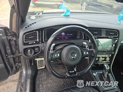 2018 Volkswagen Golf R Hatchback w/DCC & Navigation - zdjęcie 10 z 30 - miniatura