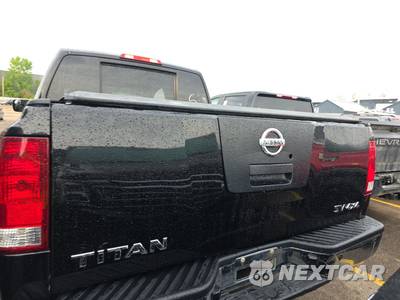 2012 Nissan TITAN SV Crew Cab Short Bed - zdjęcie 5 z 45 - miniatura