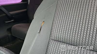 2012 Nissan TITAN SV Crew Cab Short Bed - zdjęcie 30 z 45 - miniatura
