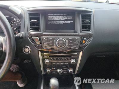 2019 Nissan Pathfinder SV - zdjęcie 11 z 39 - miniatura