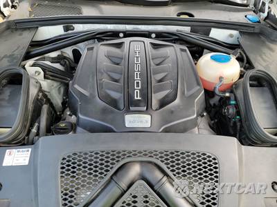 2015 Porsche Macan S - zdjęcie 15 z 29 - miniatura