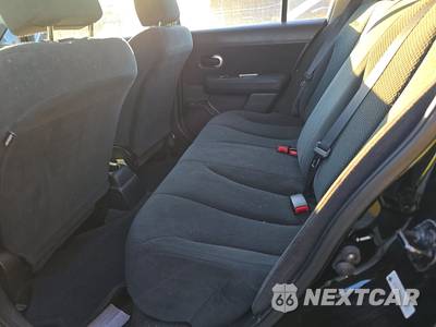 2012 Nissan Versa 1.8 S Hatchback - zdjęcie 13 z 29 - miniatura