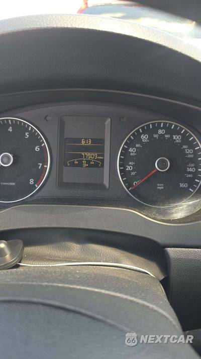 2014 Volkswagen Jetta SE Sedan w/Connectivity & Sunroof - zdjęcie 18 z 35 - miniatura