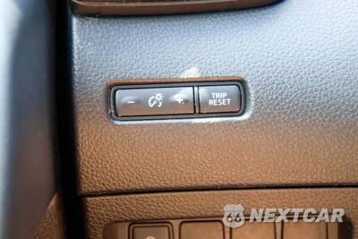 2017 Nissan Rogue Sport SV - zdjęcie 33 z 43 - miniatura