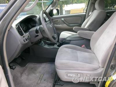 2007 Toyota Sequoia SR5 - zdjęcie 9 z 35 - miniatura
