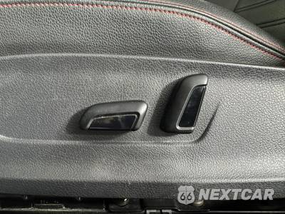 2017 Volkswagen Jetta GLI - zdjęcie 33 z 46 - miniatura
