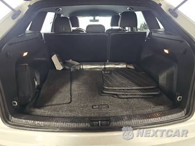2022 Volkswagen Atlas Cross Sport 2.0T SE w/Technology - zdjęcie 16 z 29 - miniatura