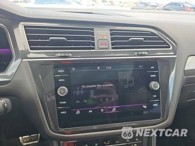 2022 Volkswagen Tiguan SE R-Line Black - zdjęcie 11 z 20 - miniatura