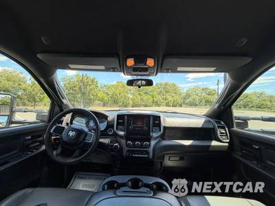 2021 Ram 2500 Tradesman Crew Cab Medium Bed - zdjęcie 41 z 46 - miniatura