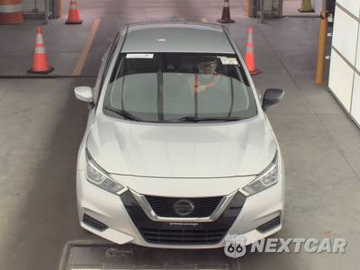 2020 Nissan Versa SV - zdjęcie 2 z 41 - miniatura