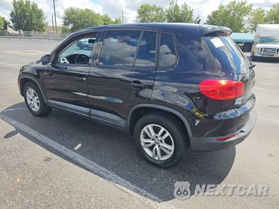 2013 Volkswagen Tiguan S w/Sunroof - zdjęcie 6 z 41 - miniatura