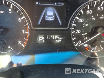2015 Nissan Pathfinder SL - zdjęcie 12 z 32 - miniatura