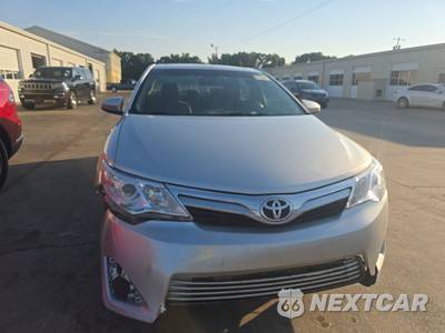 2012 Toyota Camry LE - zdjęcie 2 z 39 - miniatura
