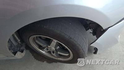 2012 Toyota Camry LE - zdjęcie 36 z 39 - miniatura