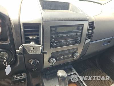 2012 Nissan TITAN SV Crew Cab Short Bed - zdjęcie 11 z 42 - miniatura