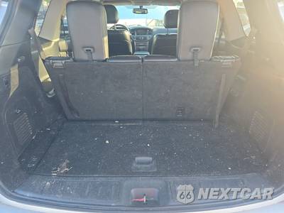2019 Nissan Pathfinder SL - zdjęcie 17 z 28 - miniatura