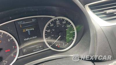 2018 Nissan Sentra S - zdjęcie 20 z 24 - miniatura