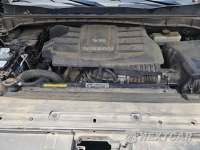 2018 Nissan TITAN SV Crew Cab Short Bed - zdjęcie 15 z 23 - miniatura