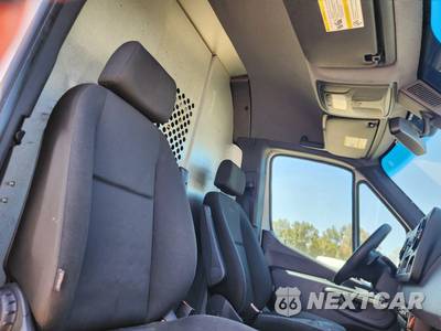 2021 Mercedes-Benz Sprinter 2500 Cargo Van High Roof 170.0" WB - zdjęcie 16 z 43 - miniatura