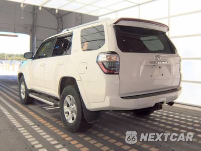 2014 Toyota 4Runner SR5 - zdjęcie 6 z 30 - miniatura