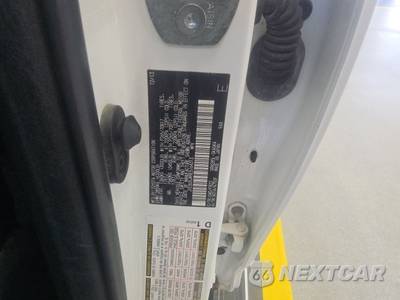 2014 Toyota 4Runner SR5 - zdjęcie 14 z 30 - miniatura