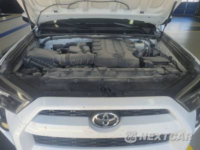 2014 Toyota 4Runner SR5 - zdjęcie 15 z 30 - miniatura