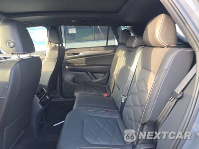 2025 Volkswagen Atlas Cross Sport 2.0T SE w/Technology - zdjęcie 13 z 29 - miniatura