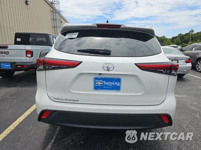2023 Toyota Highlander L - zdjęcie 5 z 24 - miniatura